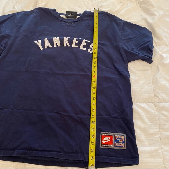 Nike Cooperstown Men’s Yankees shirt - Picture 6 of 7
